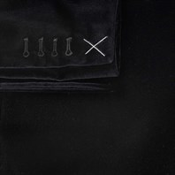 Single-breasted black velvet jacket Alternative Image