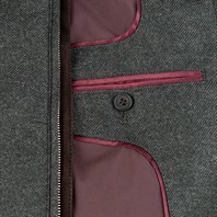 Green wool and cashmere outdoor vest Alternative Image