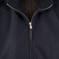 Blue cashmere outdoor vest Alternative Image