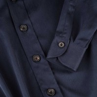 Blue silk overshirt Alternative Image