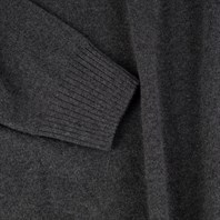 Dark gray cashmere turtleneck sweater Alternative Image