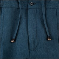 Pantalone leisure in seersucker a righe blu e verde  Immagine alternativa