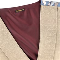 Beige shantung double-breasted waistcoat with scarf lining Alternative Image