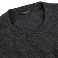 Dark gray cashmere crew-neck sweater Alternative Image