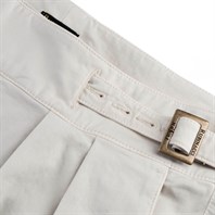 Beige cotton manny shorts Alternative Image