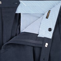 Pantaloni modello Ciro in misto lino blu Immagine alternativa