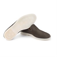 Woman brown sailing shoes Alternative Image