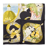 Black sirenuse scarf Alternative Image