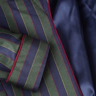 Vestaglia in lana e cashmere rigata Immagine alternativa