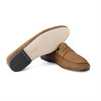 Tobacco suede loafers Alternative Image