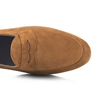 Tobacco suede loafers Alternative Image